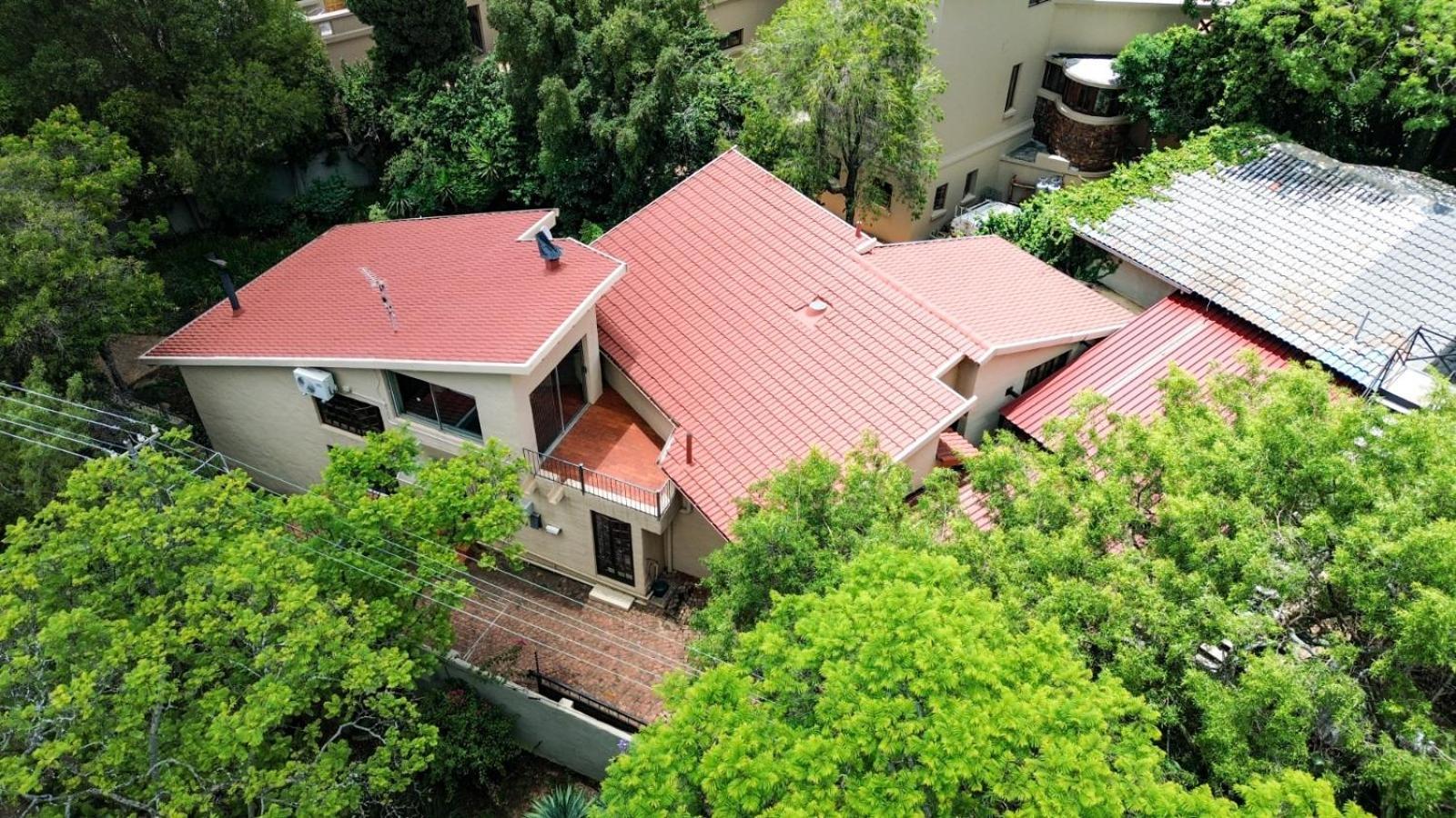 Airbnb At Bailyes Homestay *